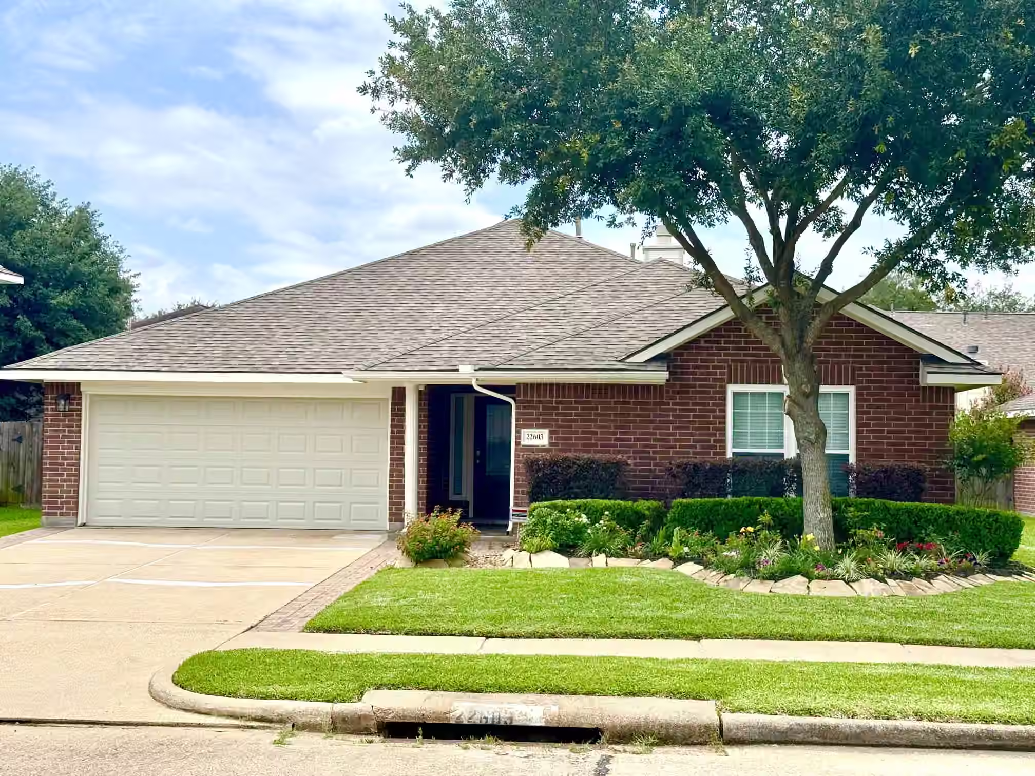 Photo 4 of 22603 Holly Lake Drive, Katy, TX