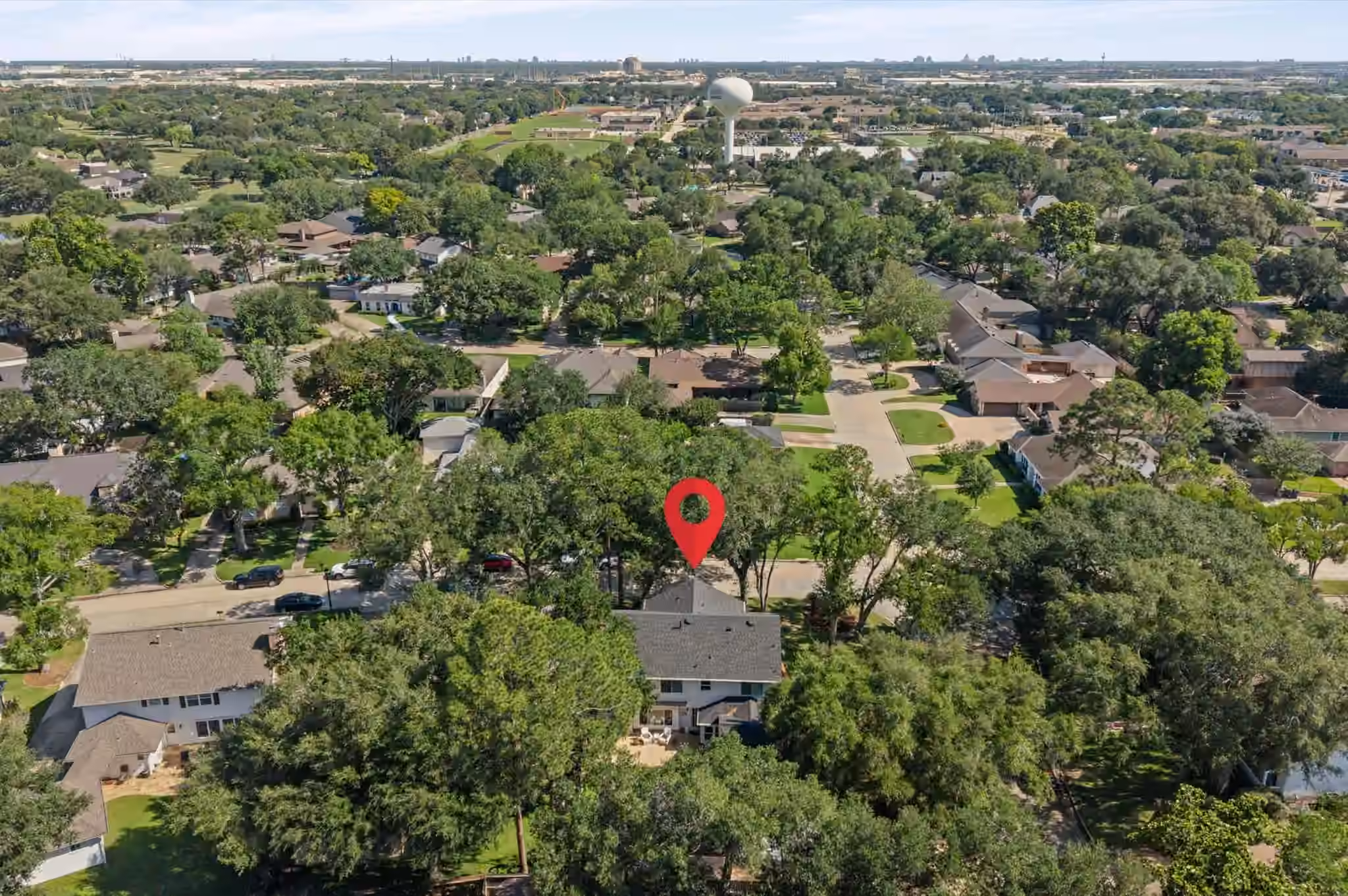 Photo 6 of 3030 Broadmoor Drive, Sugar Land, TX