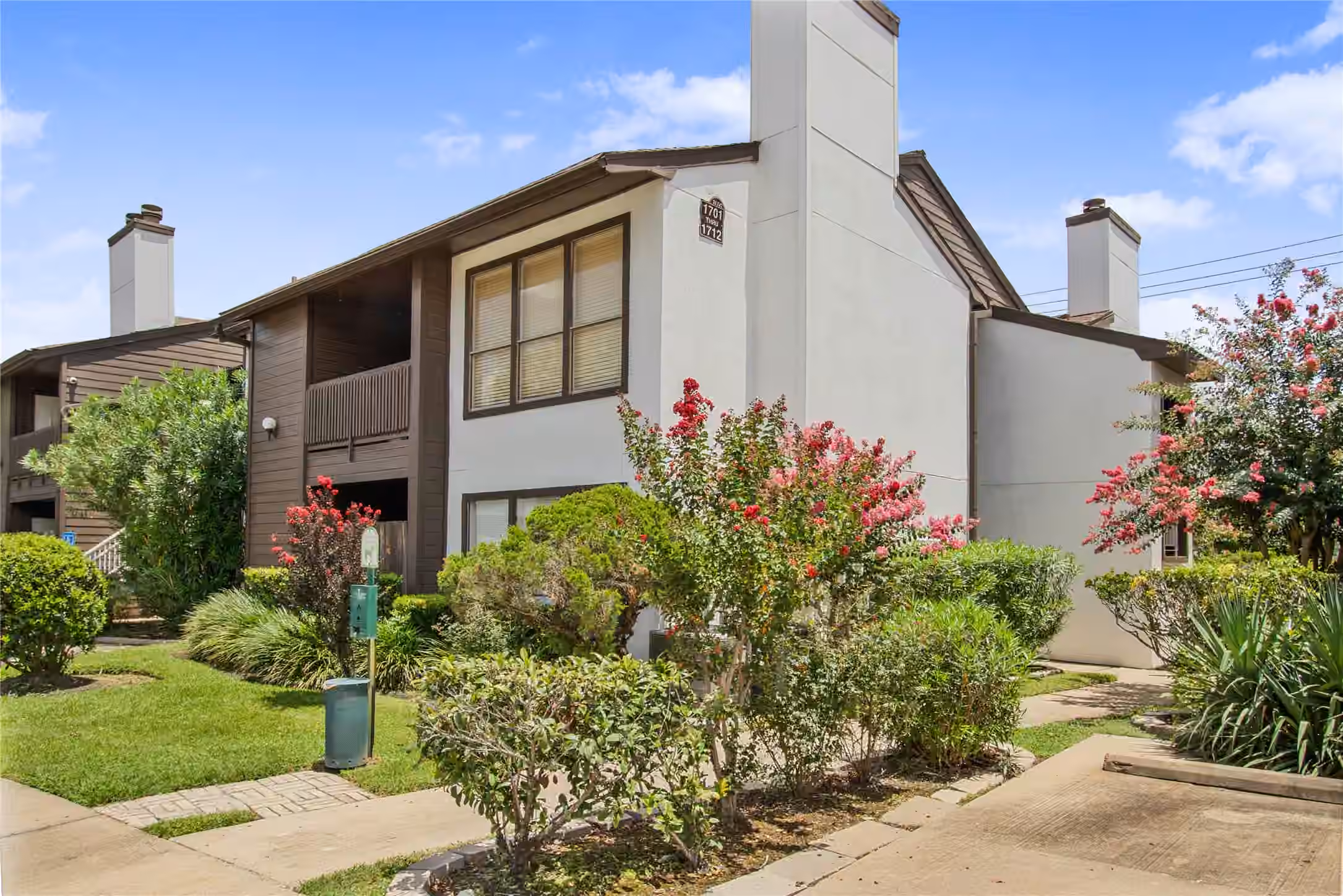 Photo of 8020 Braesmain Drive 1705, Houston, TX
