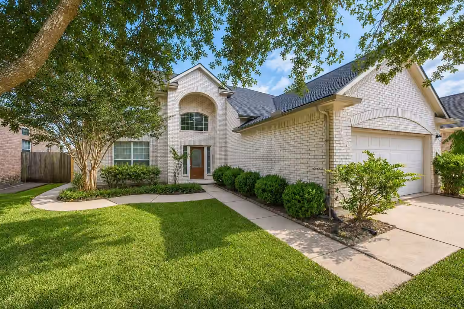 Photo 2 of 4119 Maurice Way, Stafford, TX