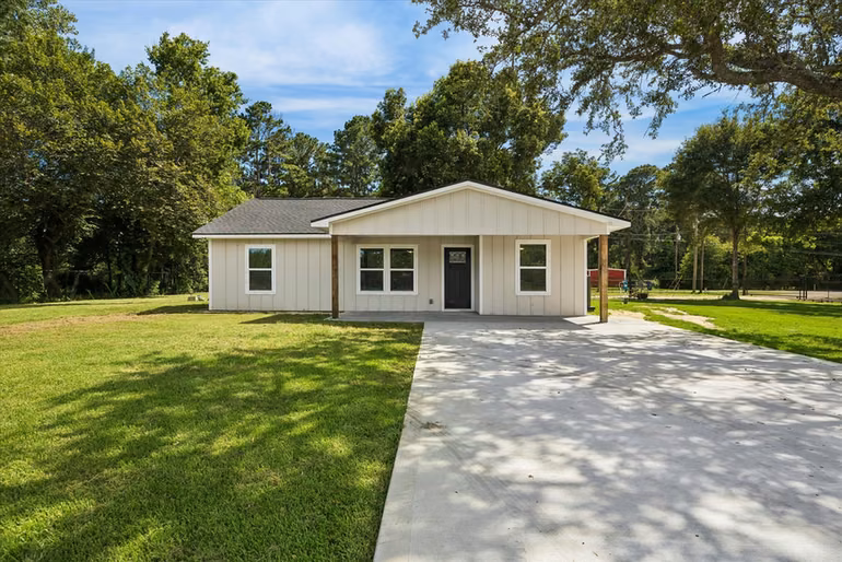 Photo of 1190 County Road 146, Alvin, TX