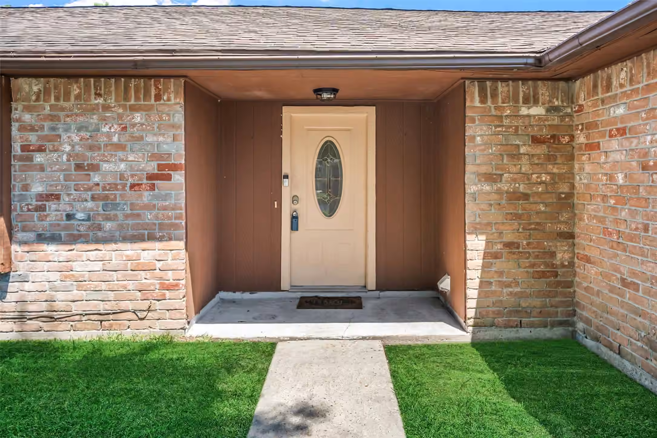 Photo 2 of 23130 Pennsgrove Road, Spring, TX