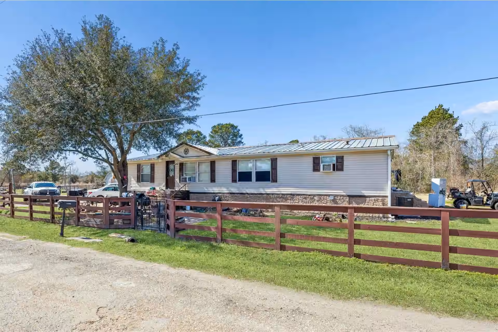 Photo 4 of 21611 Parker Road, Tomball, TX