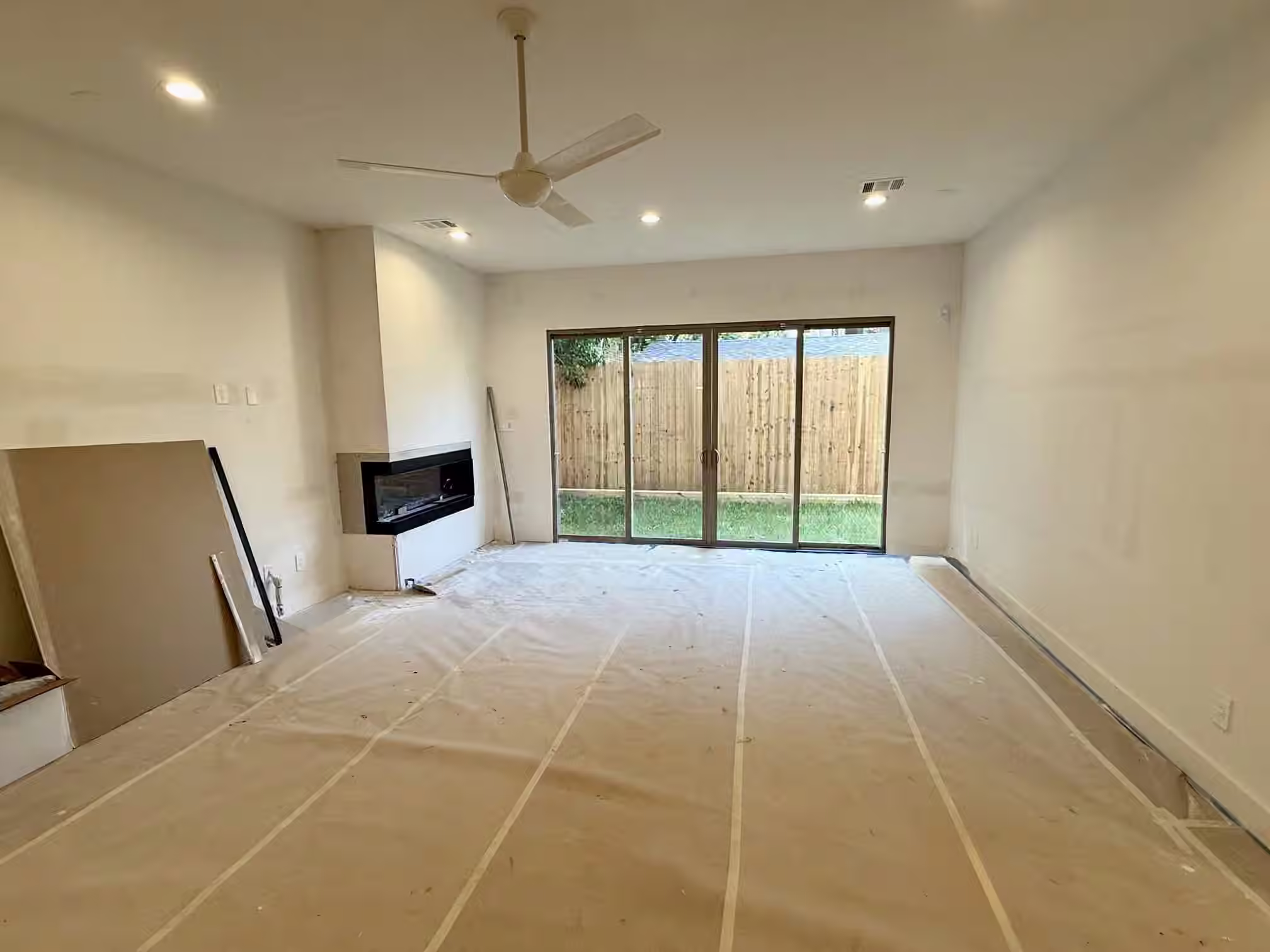 Photo 6 of 1601 VERMONT Street, Houston, TX