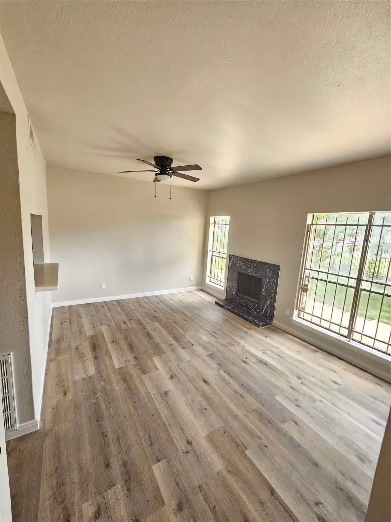 Photo 3 of 8299 Cambridge Street 101, Houston, TX