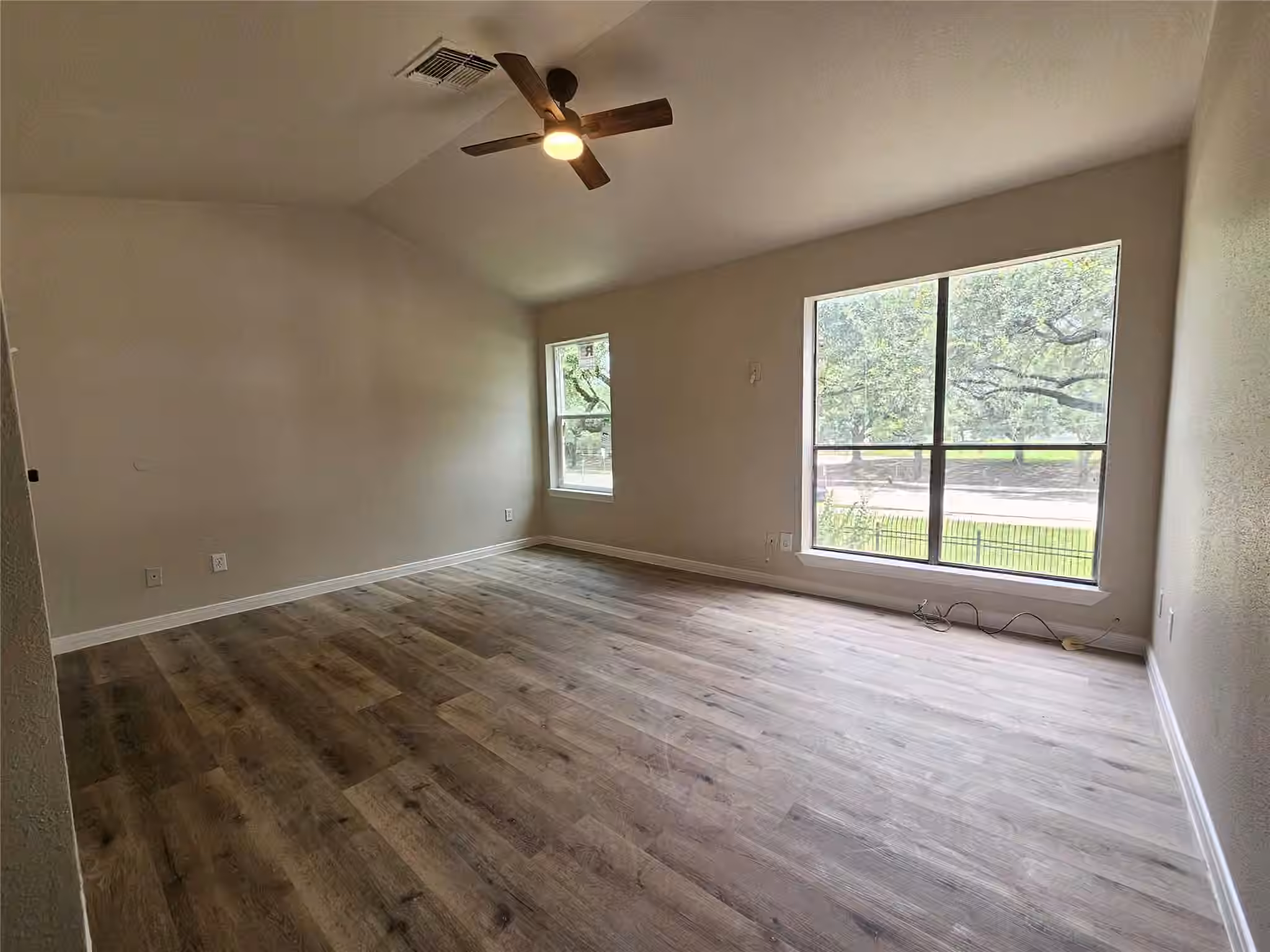 Photo 5 of 8299 Cambridge Street 101, Houston, TX