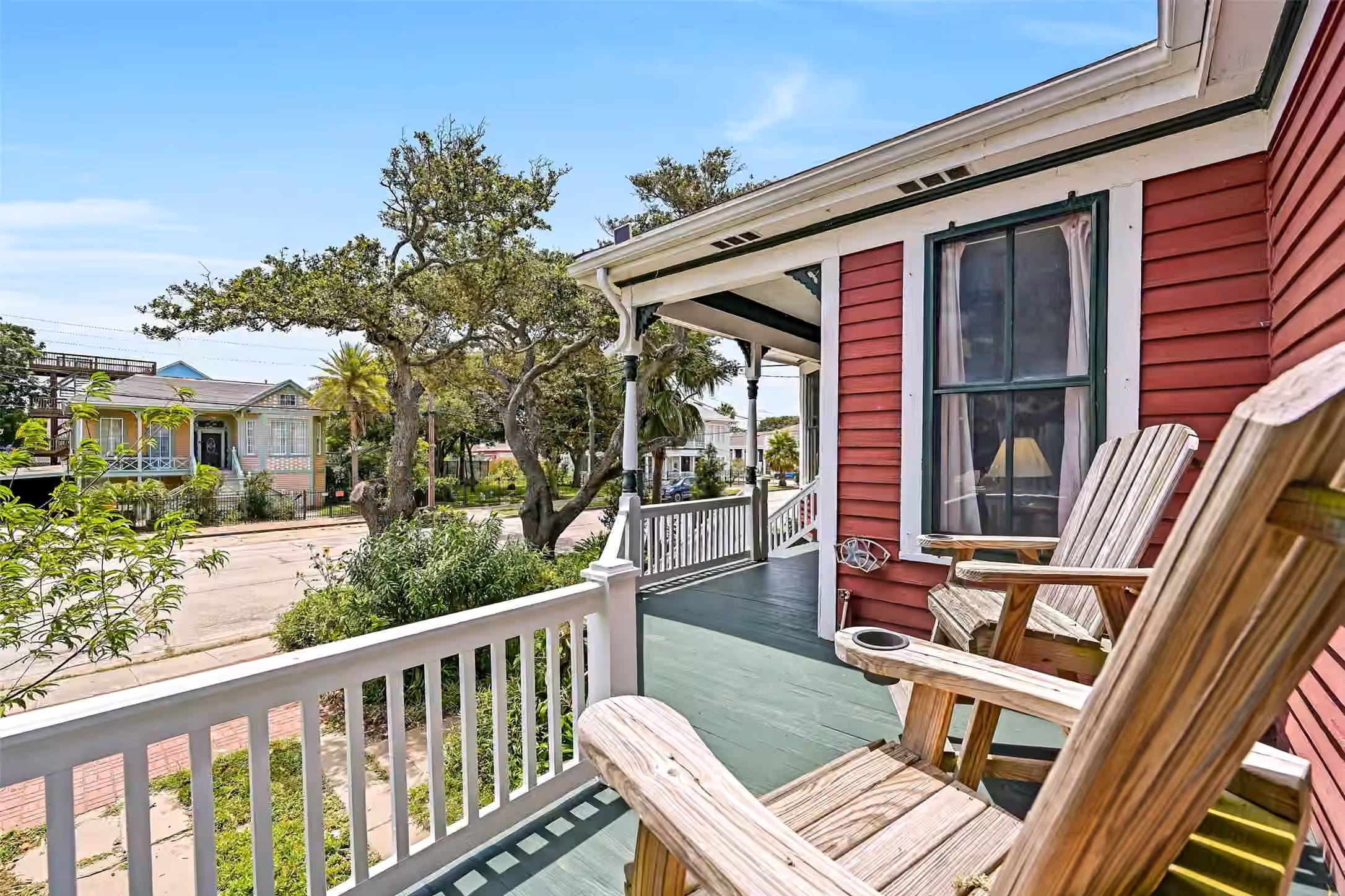 Photo 4 of 1518 21st Street, Galveston, TX