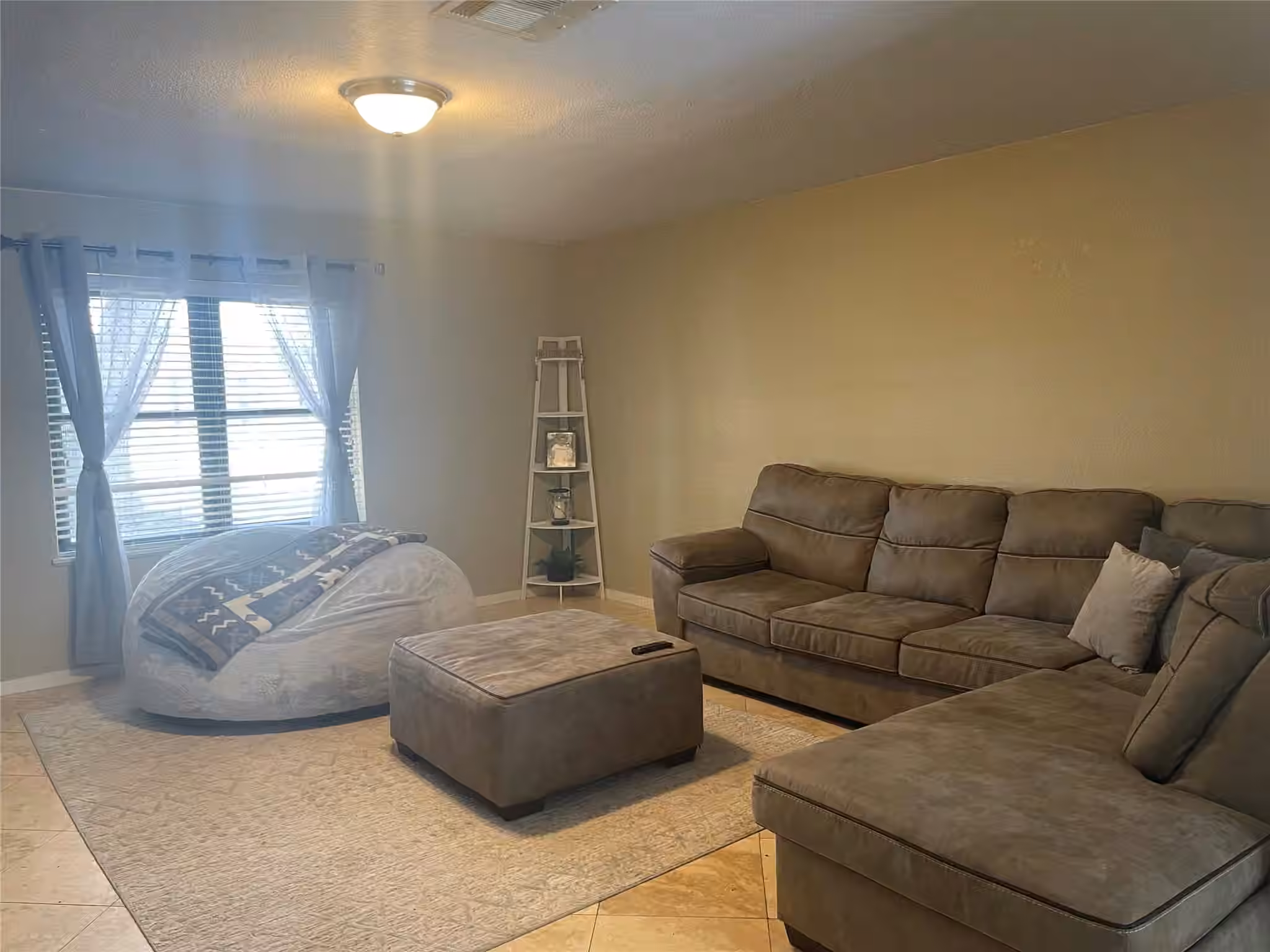 Photo 3 of 3921 Doris Street, Bay City, TX