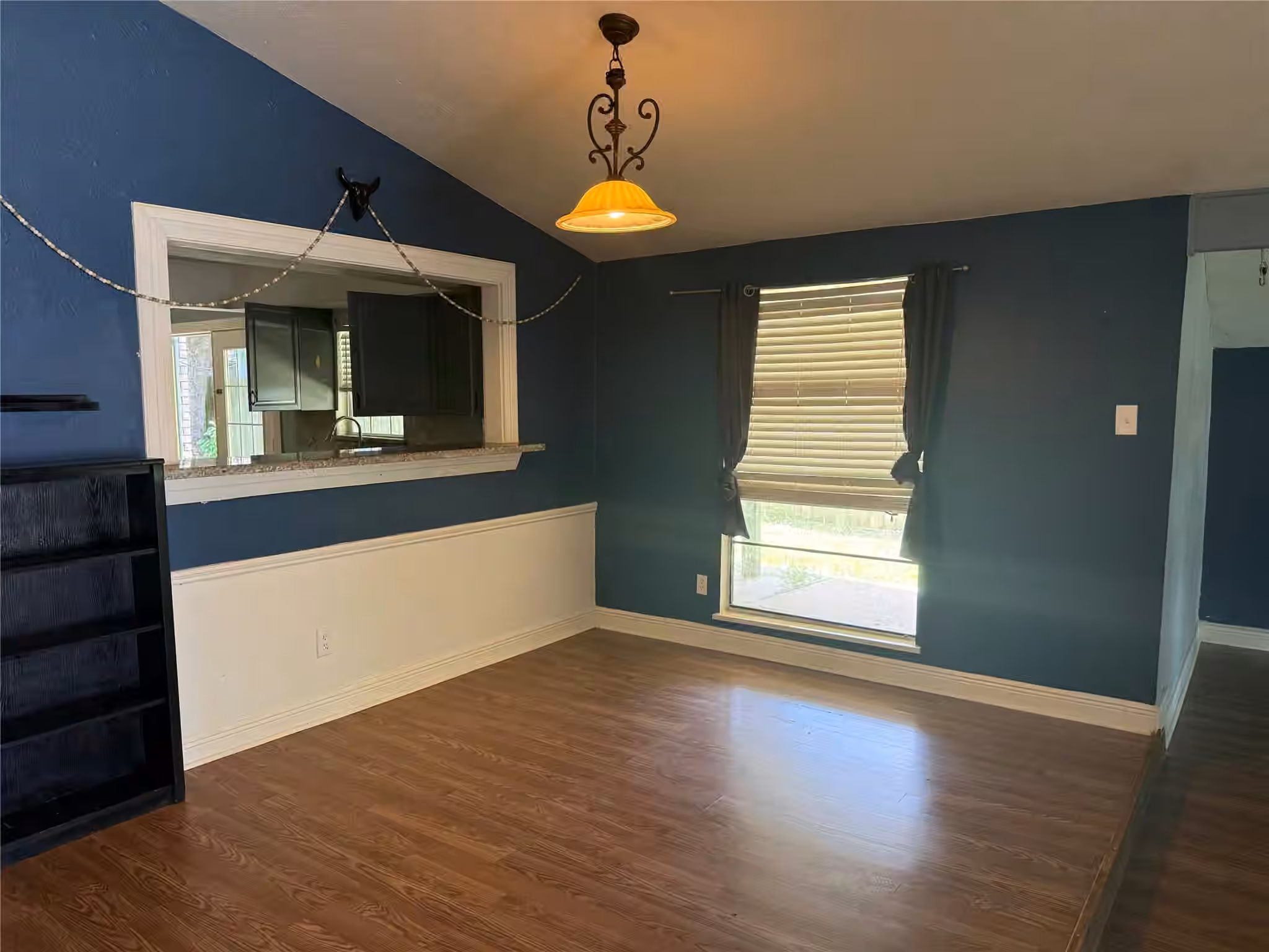 Photo 5 of 5210 Dunnethead Drive, Houston, TX