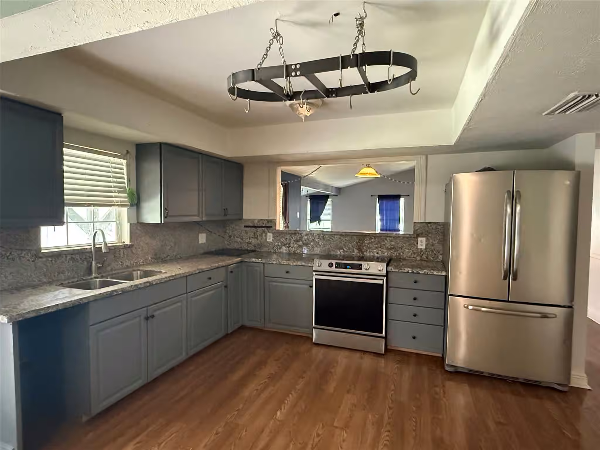 Photo 7 of 5210 Dunnethead Drive, Houston, TX