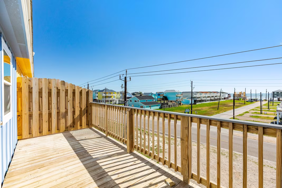 Photo 6 of 917 Blue Water Hwy, Surfside Beach, TX