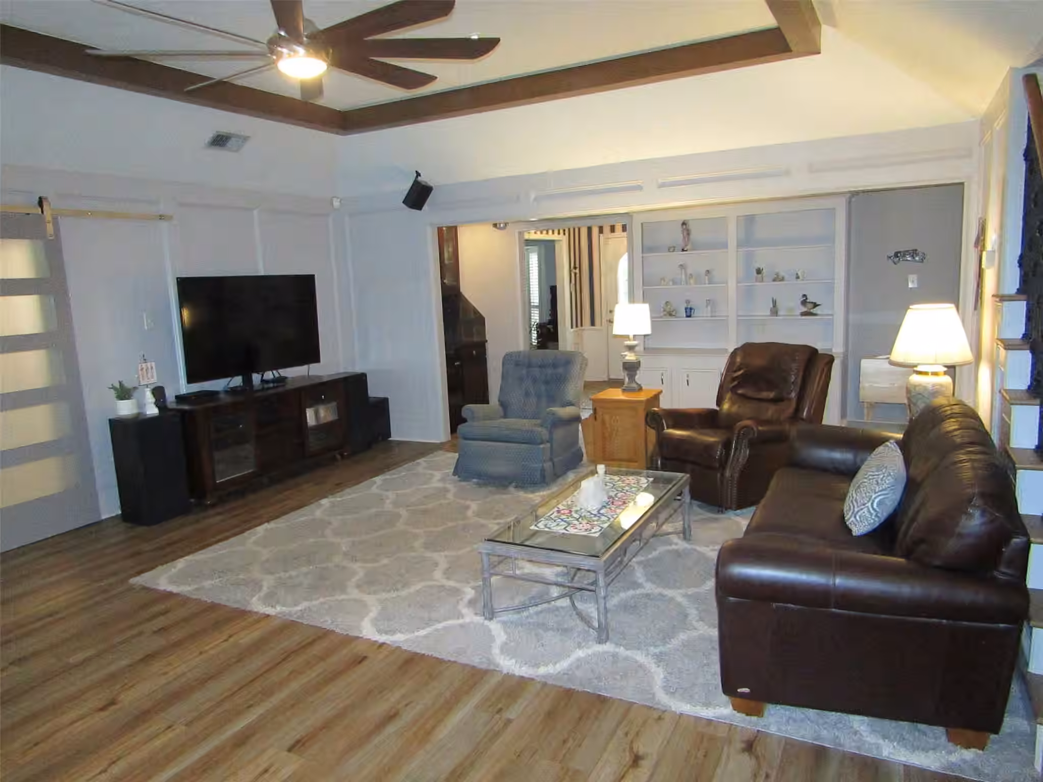 Photo 7 of 12139 Glenway Drive, Houston, TX