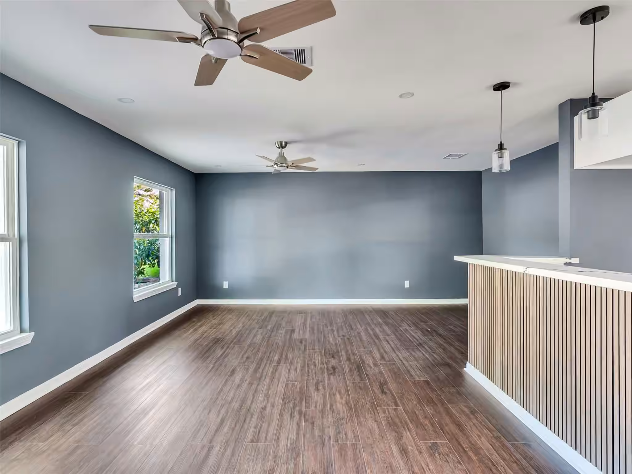 Photo 6 of 9814 Trumpet Street, Houston, TX