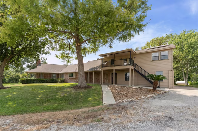 Photo of 1101 Baker Road, Rosenberg, TX 77471