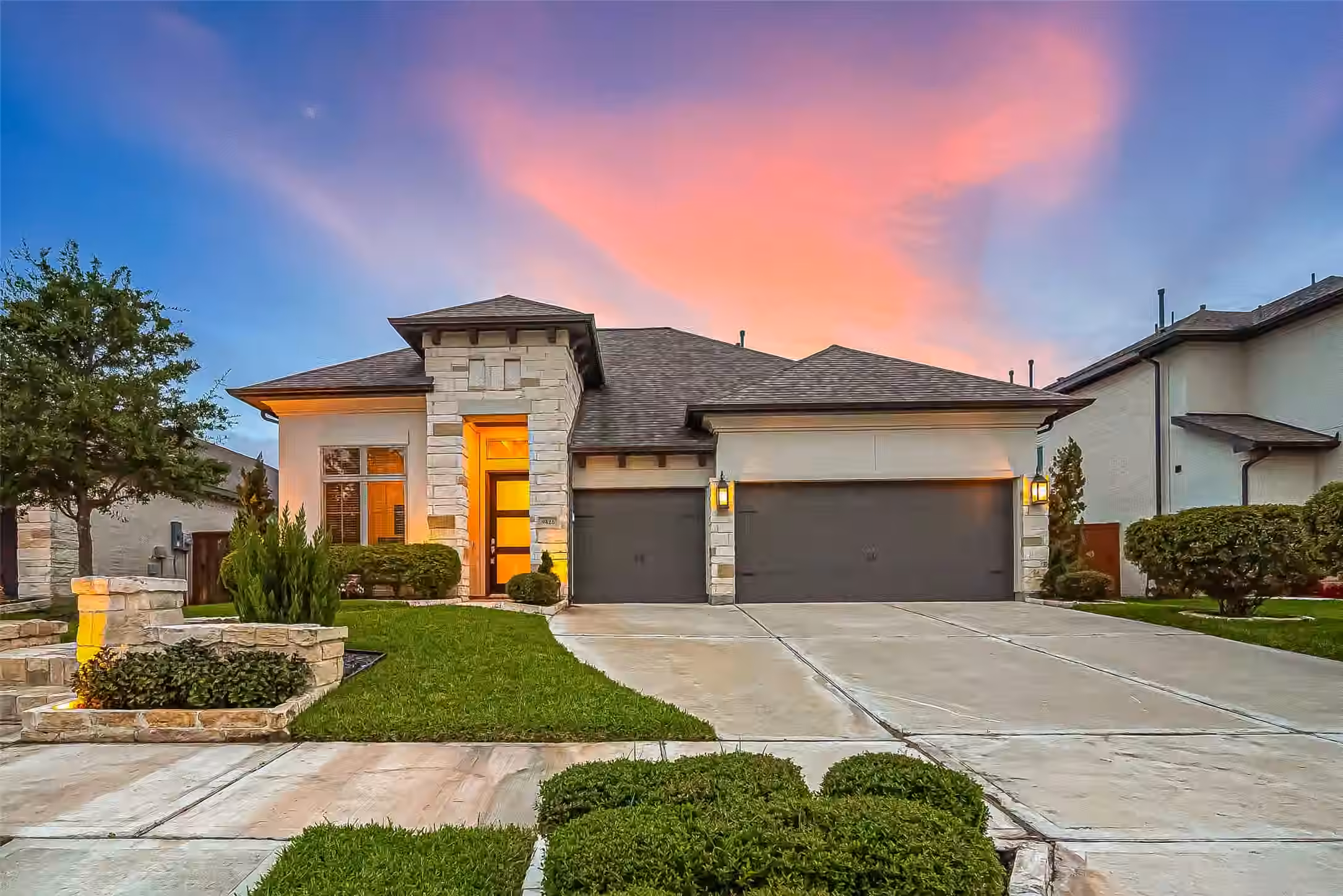 Photo 3 of 9426 Orchard Trail, Missouri City, TX