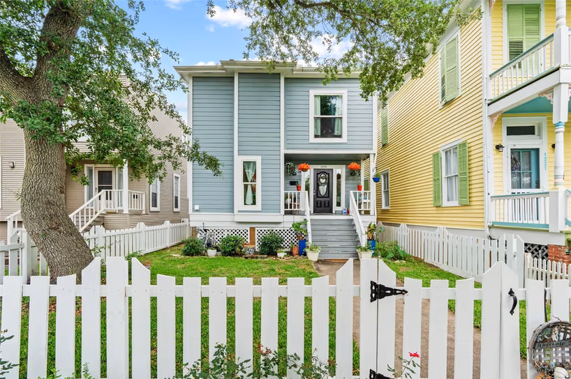 Photo 2 of 1219 Sealy Street, Galveston, TX