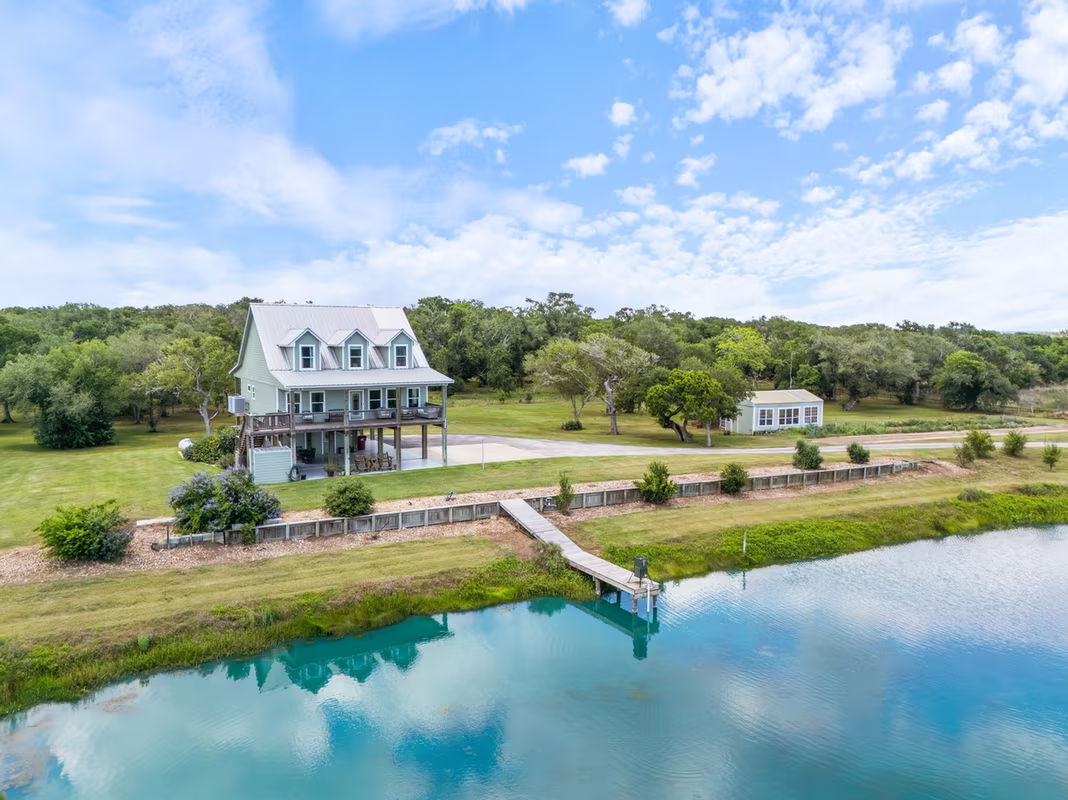 Photo 6 of 1851 County Road 297, Sargent, TX