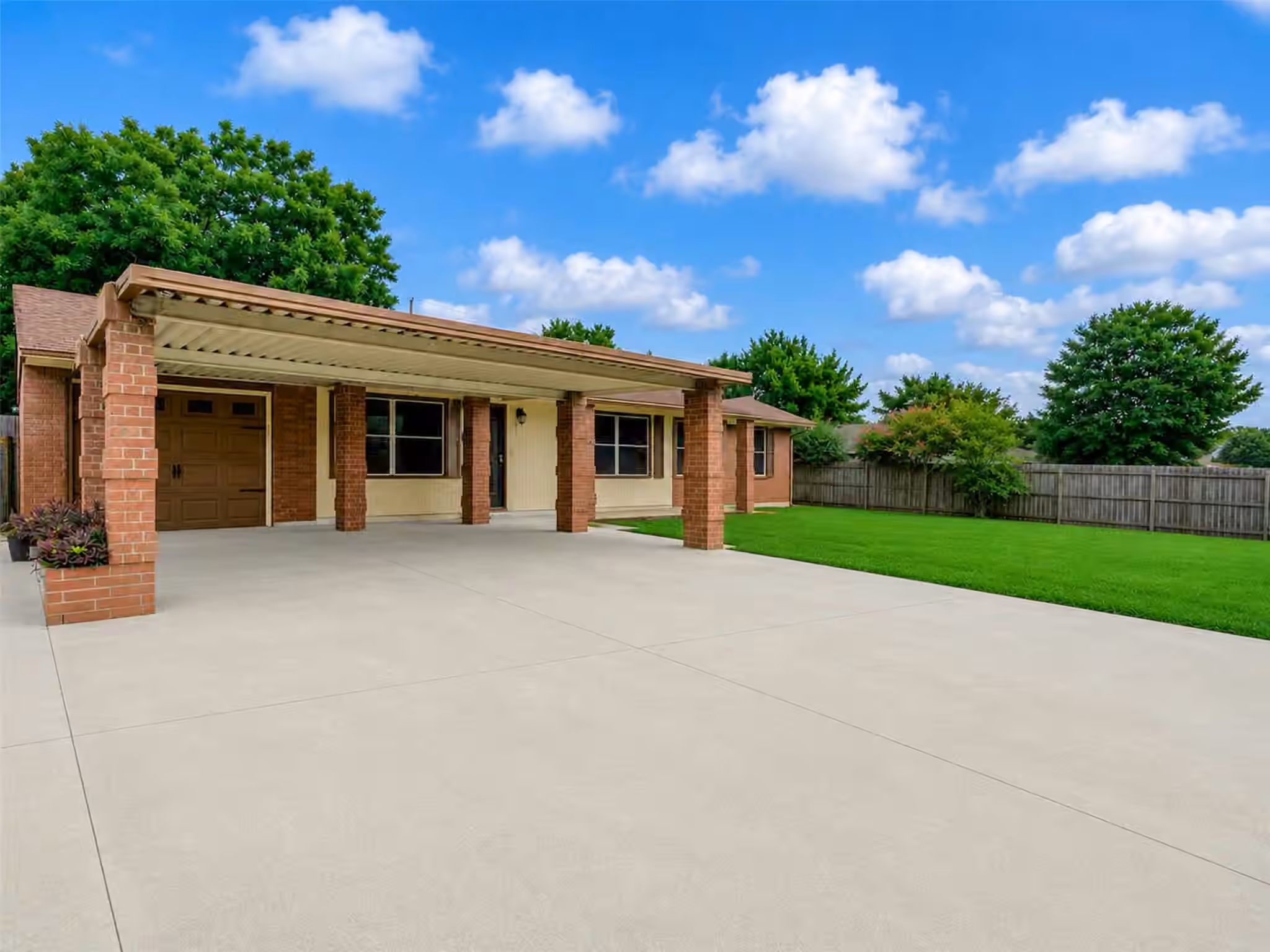 Photo of 4123 Friar Point Road, Houston, TX 77047