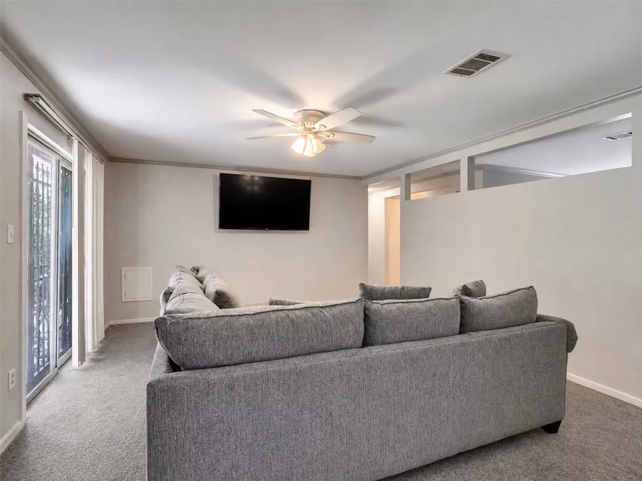 Photo 7 of 4123 Friar Point Road, Houston, TX