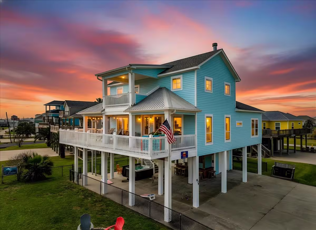 Photo of 839 Eastview, Crystal Beach, TX 77650