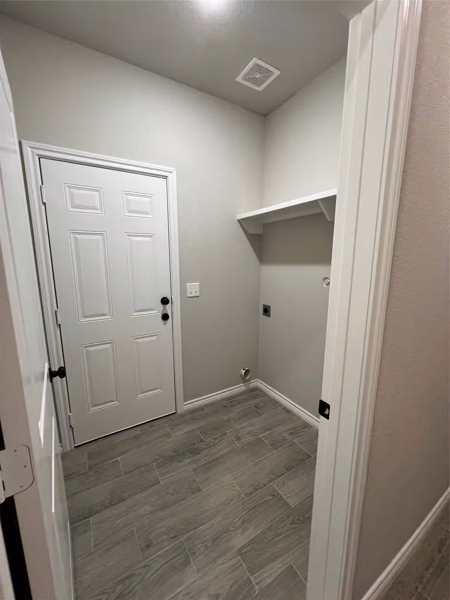 Photo 7 of 16737 E Hammon Street, Montgomery, TX