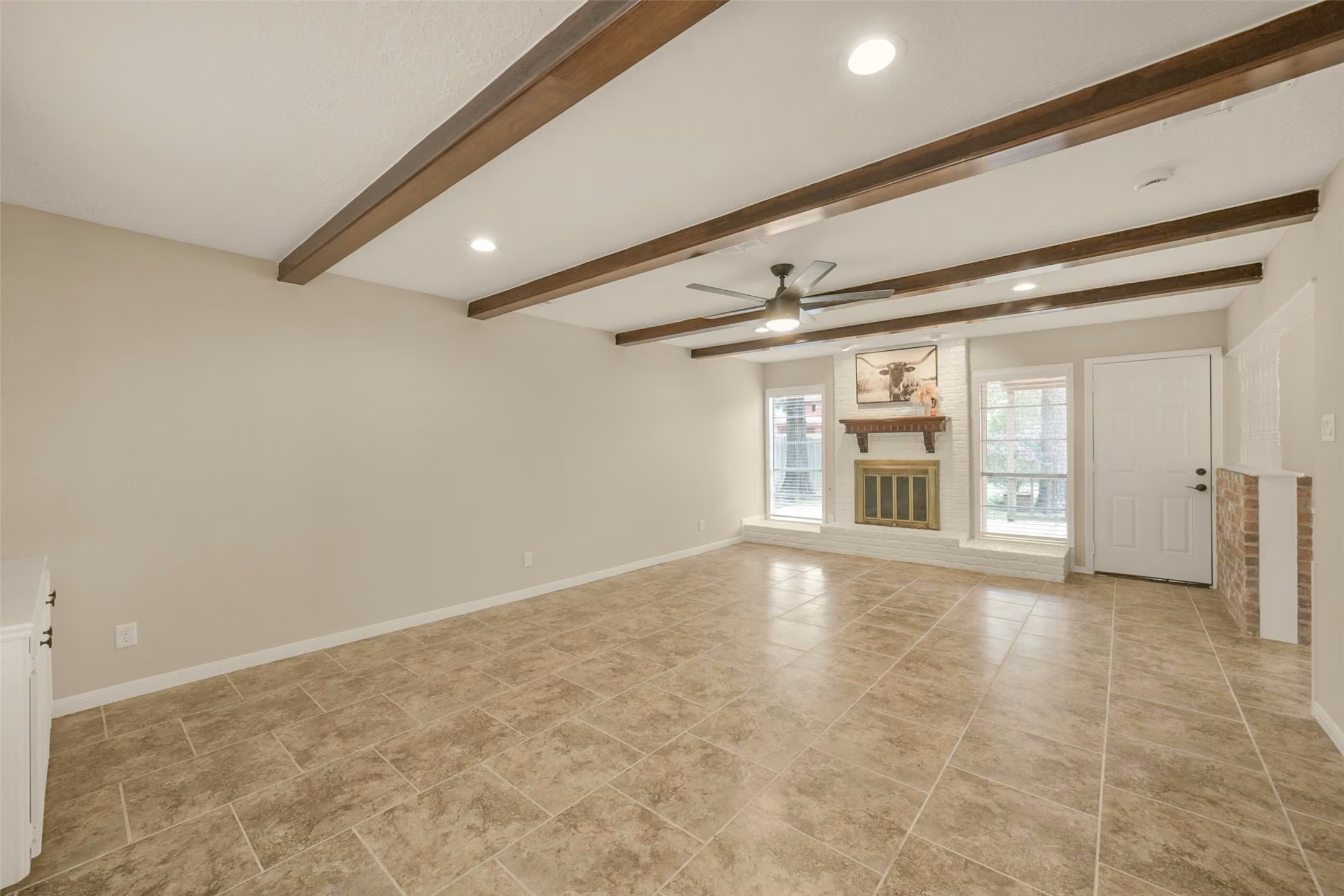 Photo 6 of 7911 Friars Court Lane, Spring, TX