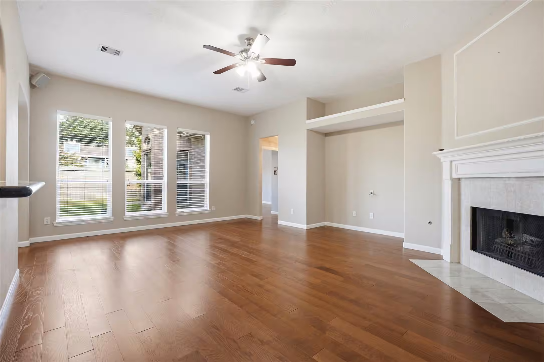 Photo 7 of 2344 Autumn Mist Lane, League City, TX