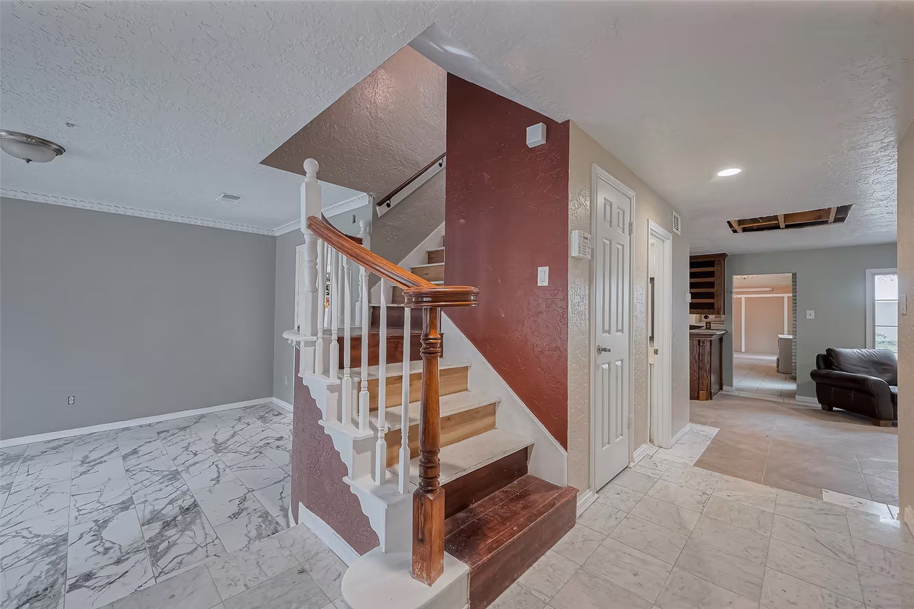 Photo 3 of 4015 Black Locust Drive, Houston, TX