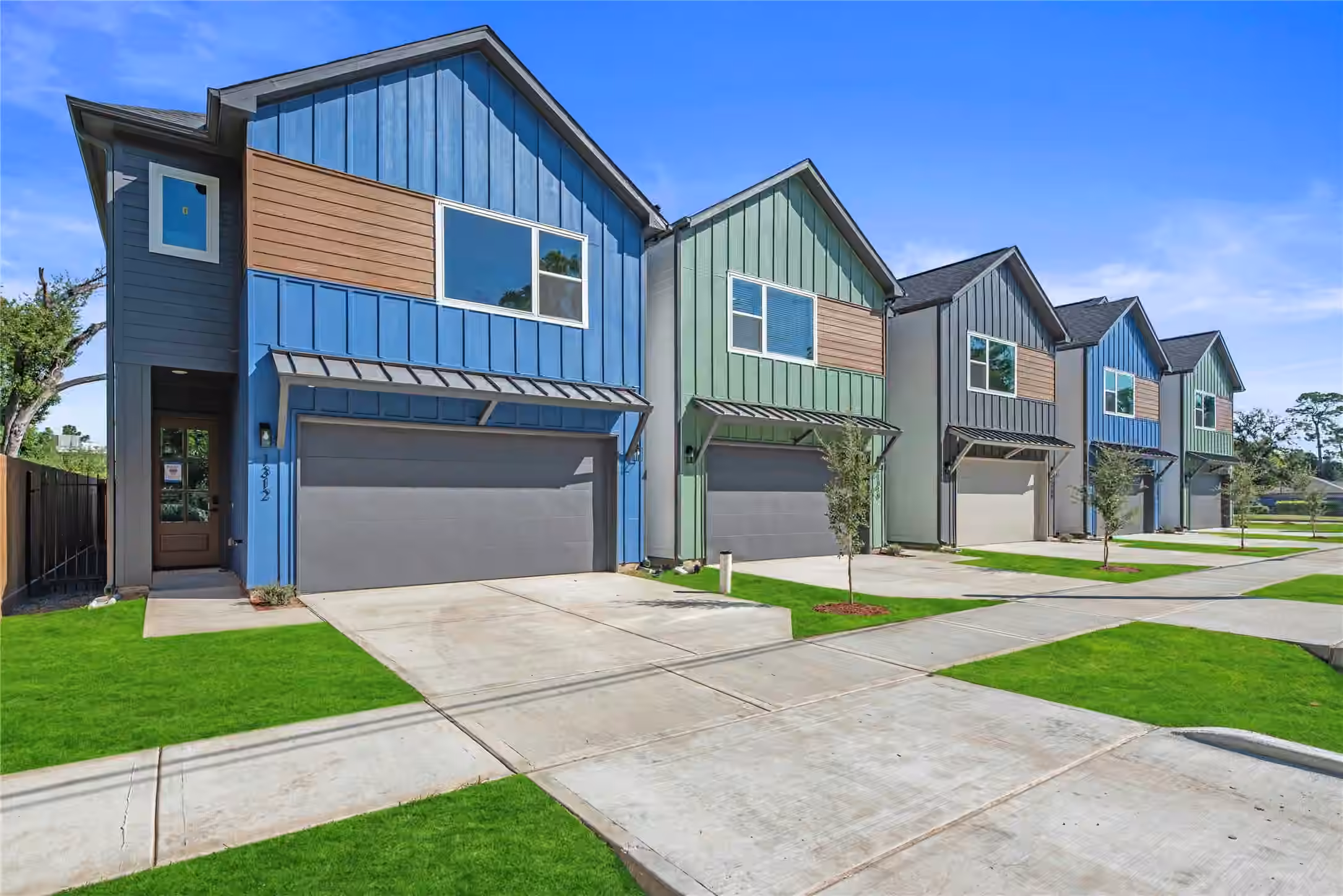Photo 3 of 1306 Neiman Lane, Houston, TX