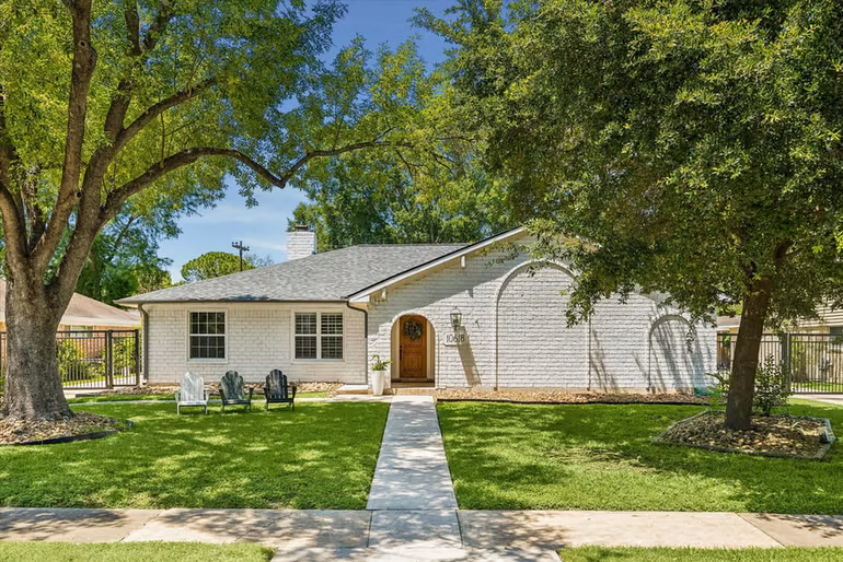 Photo of 10618 Bordley Drive, Houston, TX
