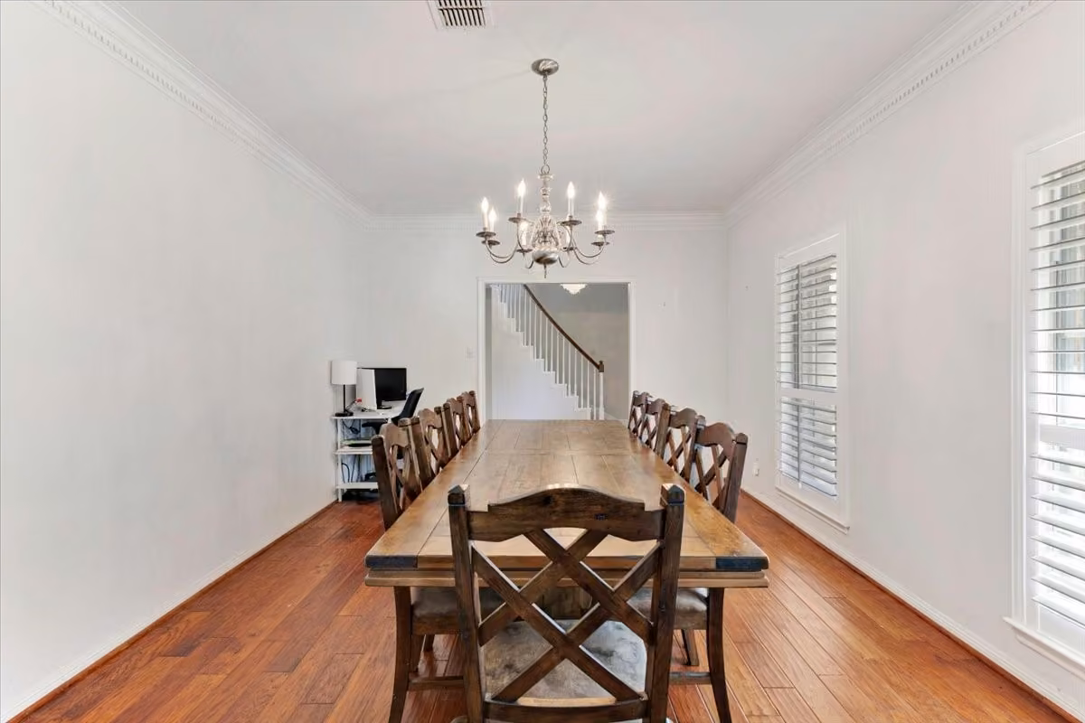 Photo 7 of 5431 Crown Colony, Houston, TX
