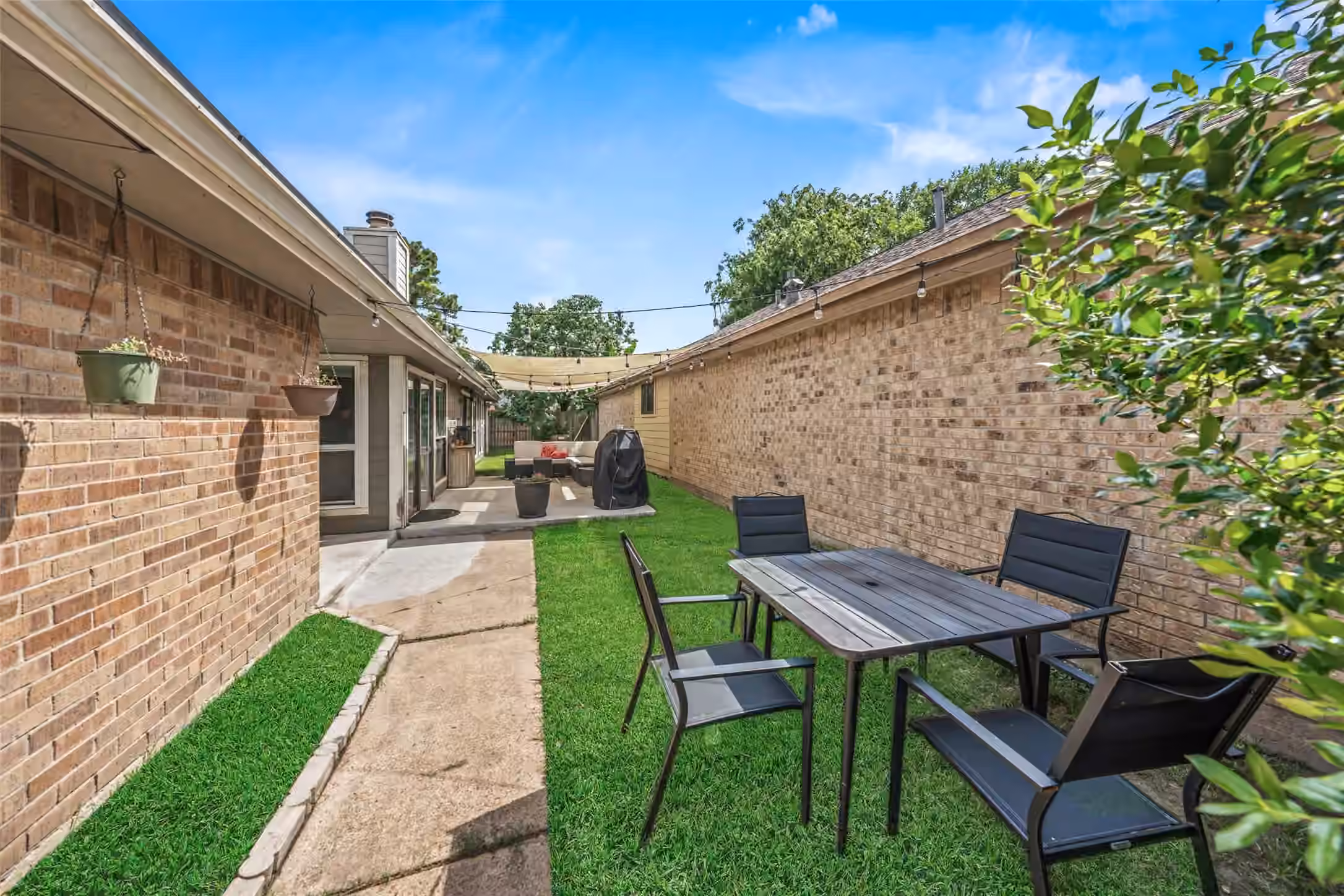 Photo 3 of 13527 Blue Marlin Lane, Houston, TX