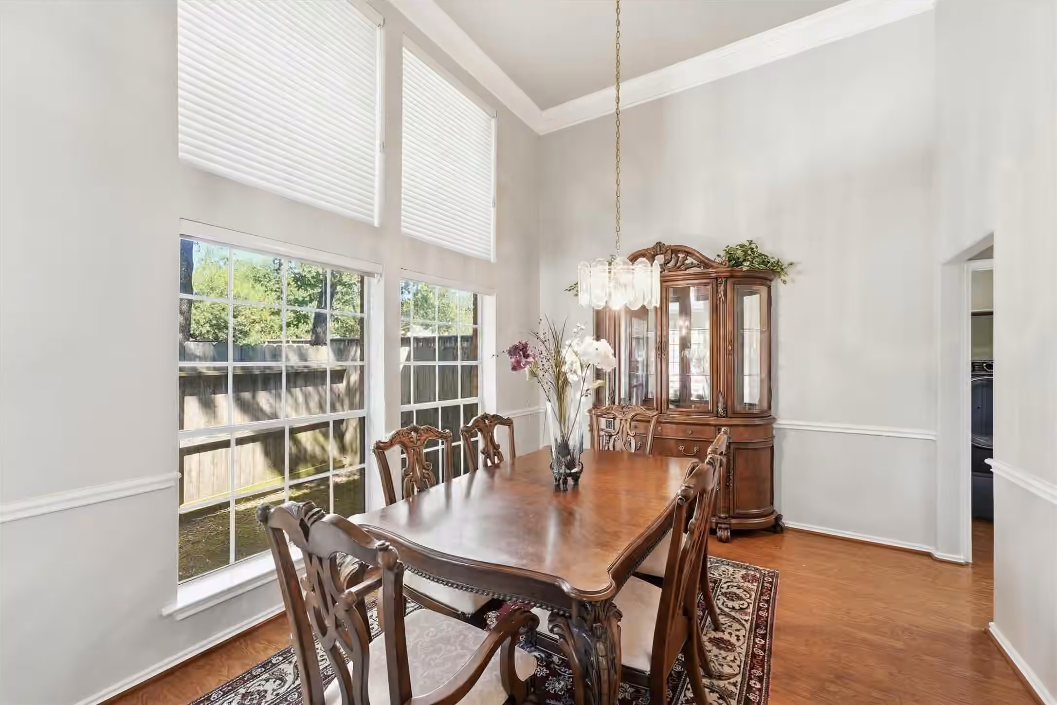 Photo 7 of 2426 Mills Creek Drive, Houston, TX