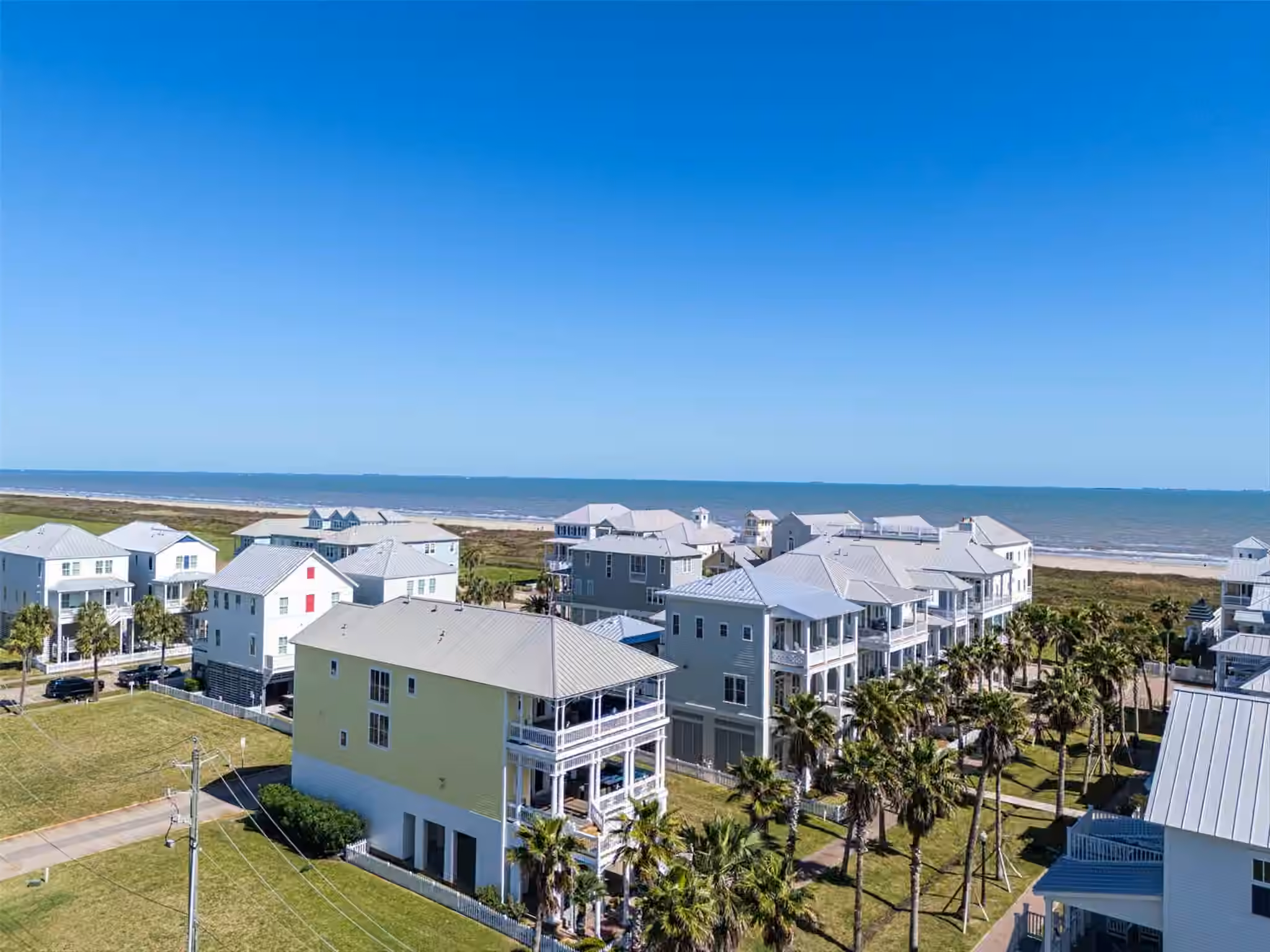 Photo 7 of 730 Beachtown Passage, Galveston, TX