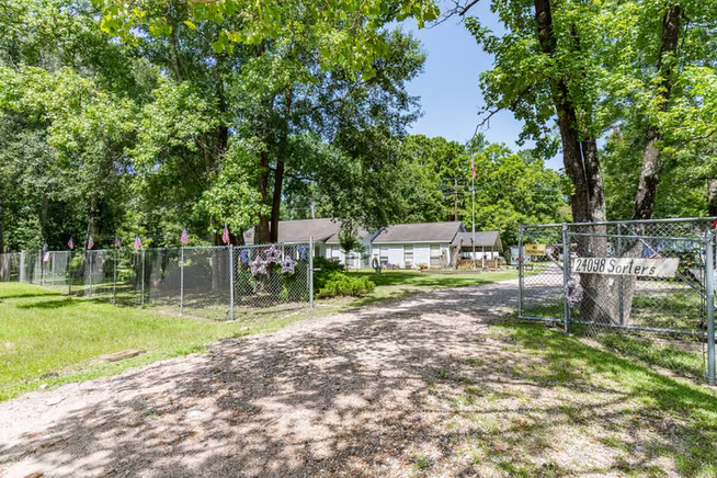 Photo 5 of 24098 Sorters Road, Porter, TX