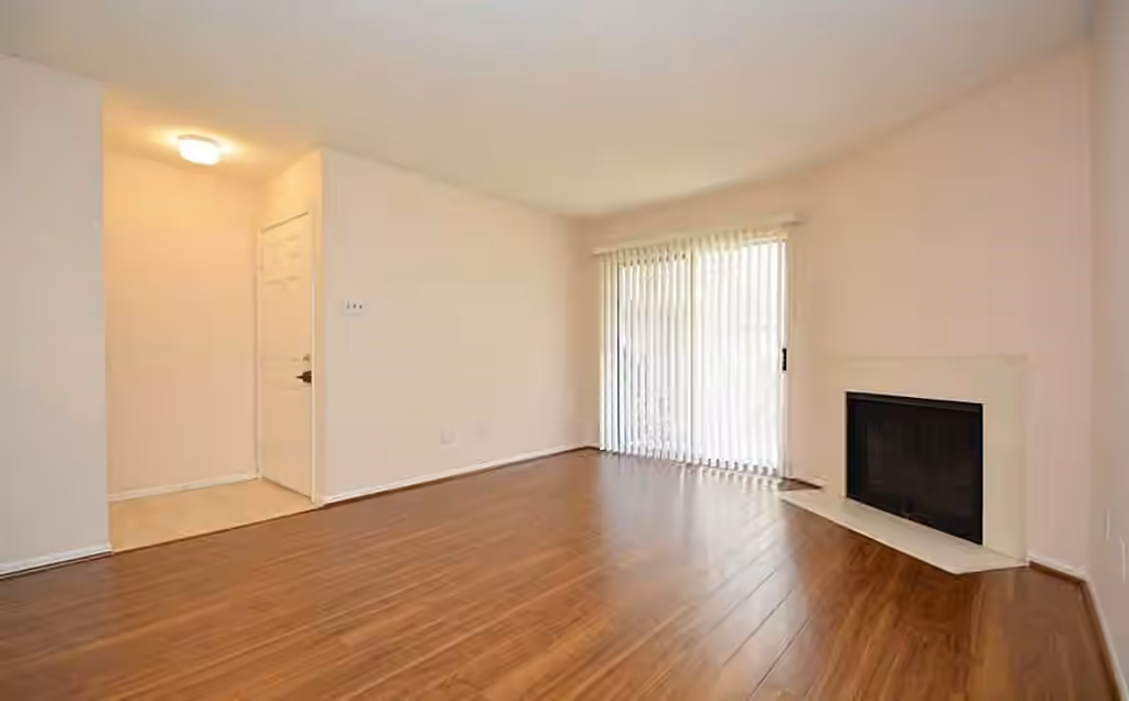 Photo 2 of 2120 El Paseo Street 2311, Houston, TX