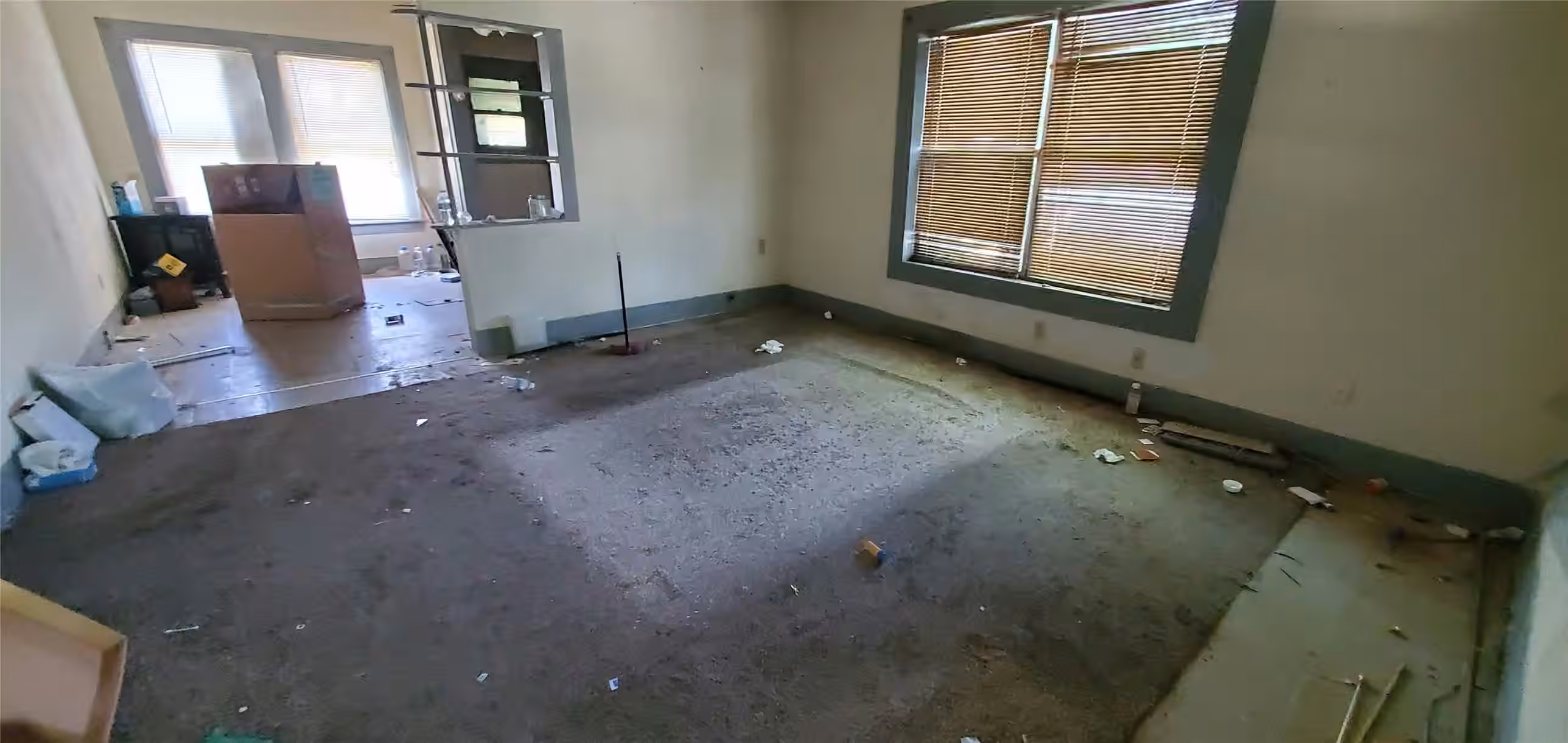 Photo 2 of 7335 Phillips Street, Houston, TX