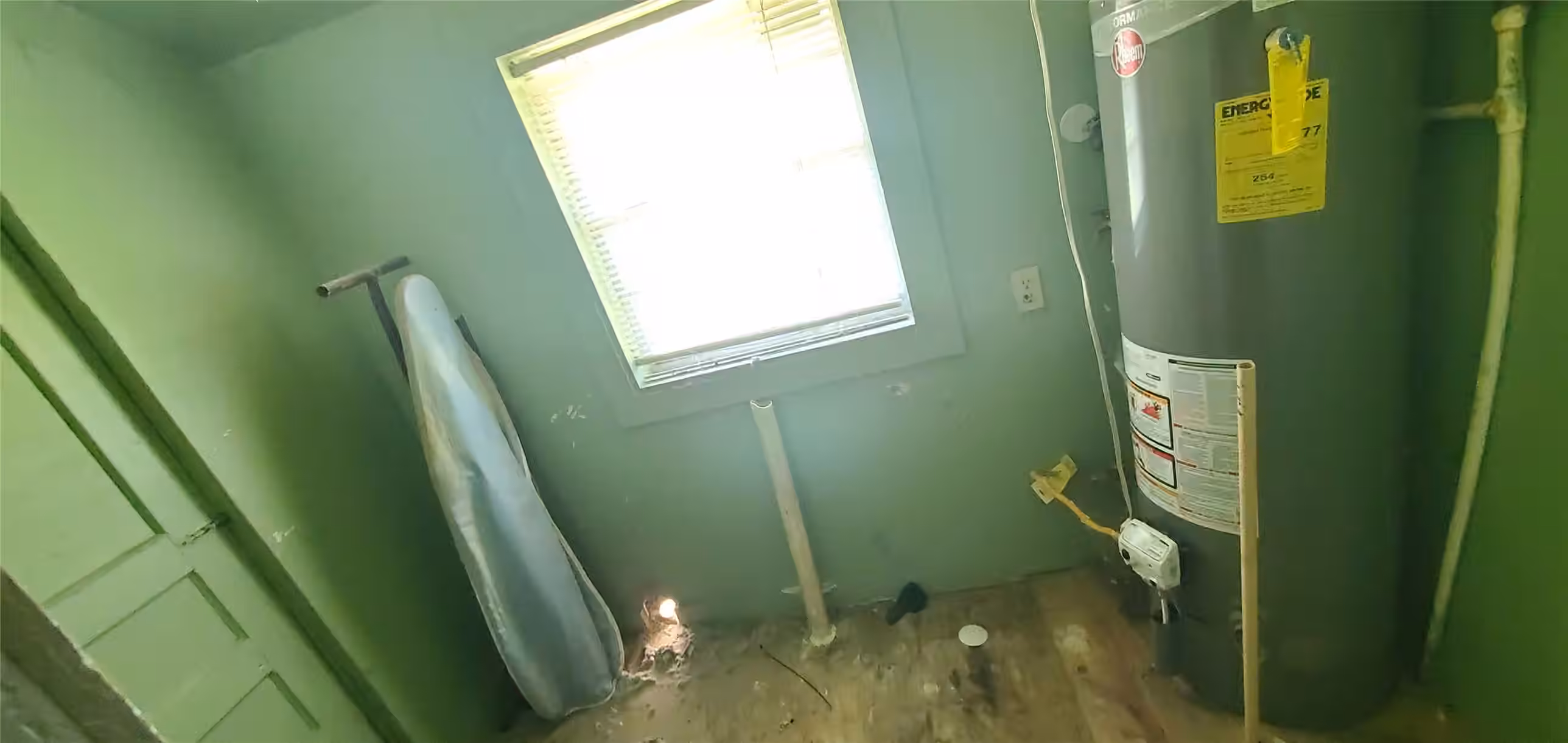 Photo 5 of 7335 Phillips Street, Houston, TX