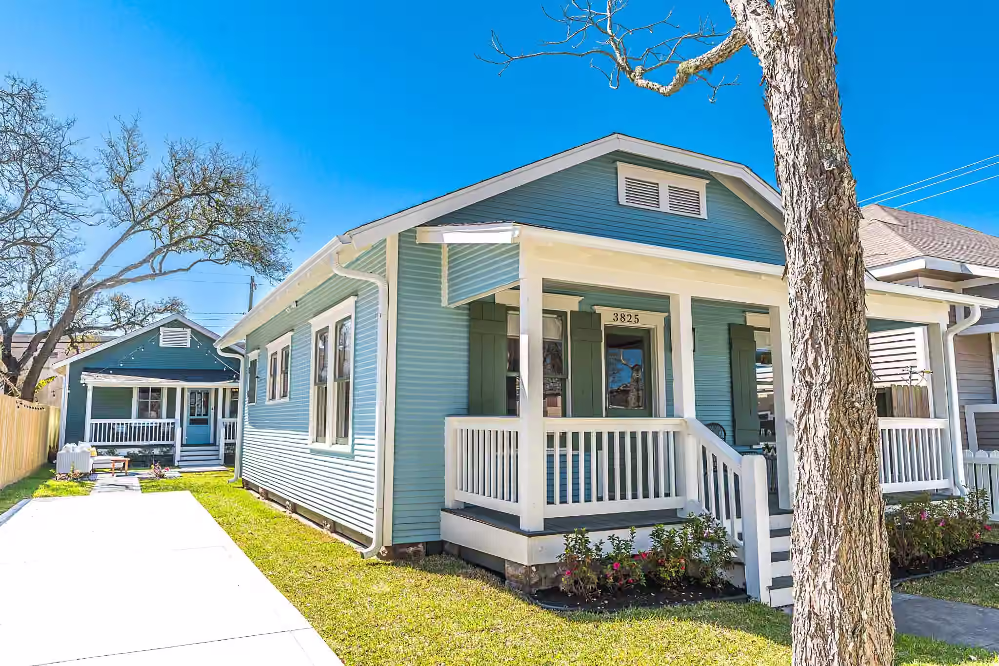 Photo of 3825 Avenue N 1/2, Galveston, TX