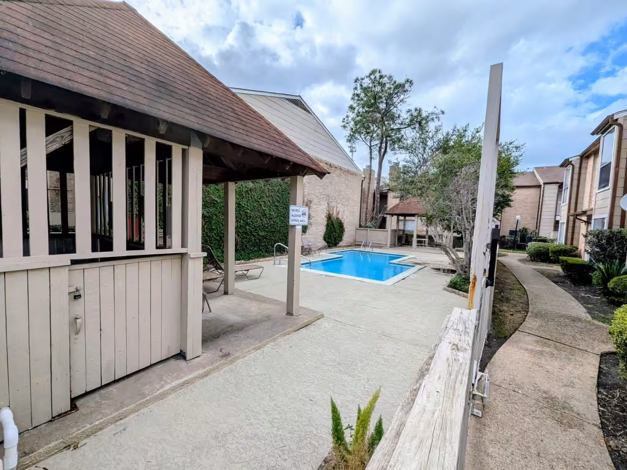 Photo 5 of 2100 Wilcrest Drive 119, Houston, TX