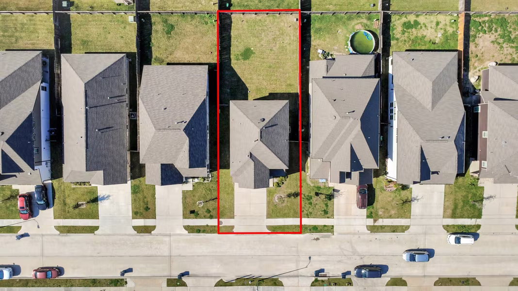 Photo 2 of 14619 Olive Sparrow Lane, Houston, TX