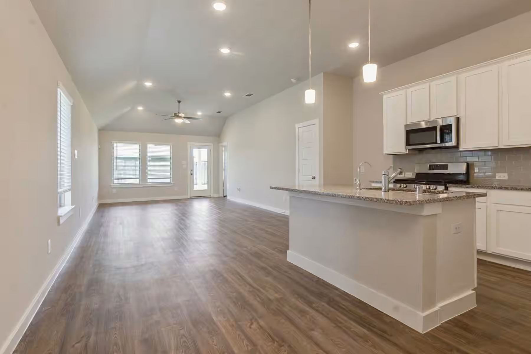 Photo 6 of 21615 Coral Mist Drive, Cypress, TX