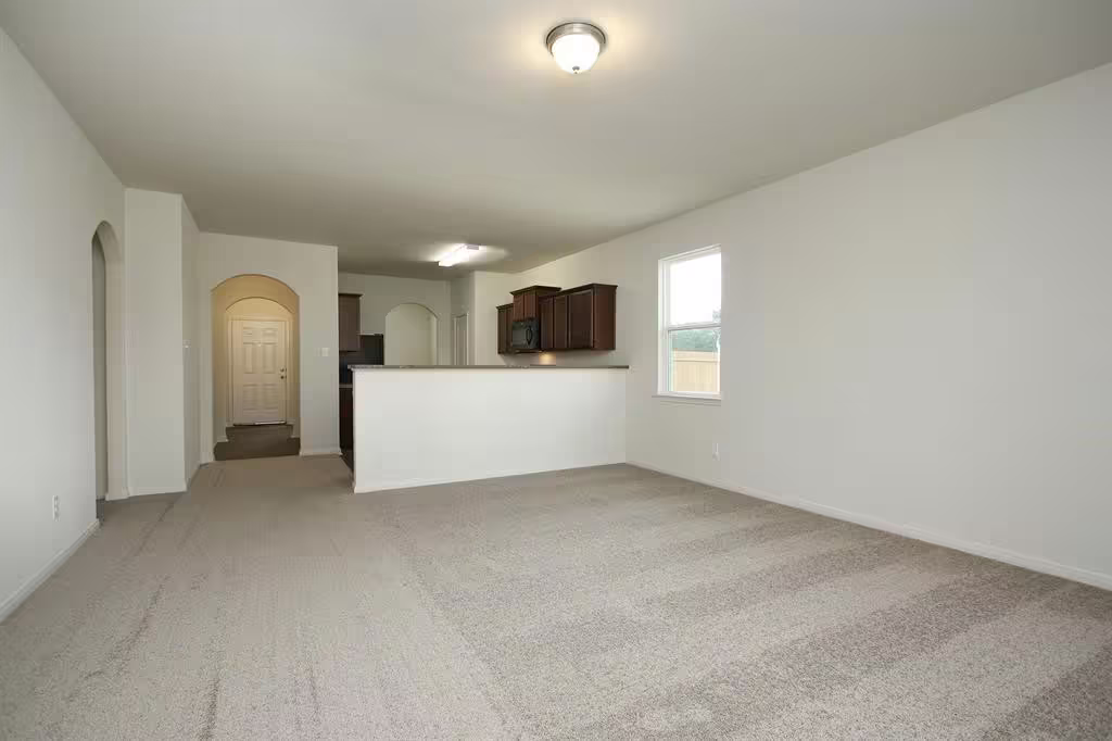 Photo 6 of 928 Lake View Circle W, Brookshire, TX
