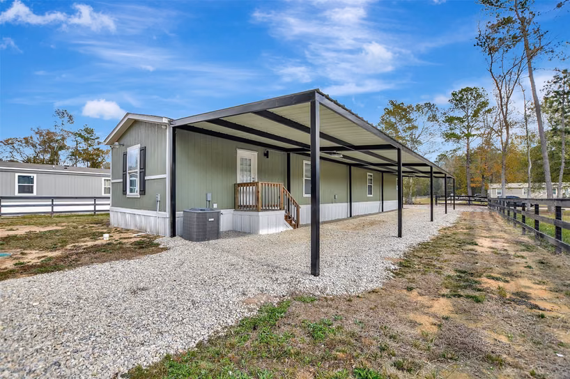 Photo 6 of 15738 W Relza Drive, Splendora, TX