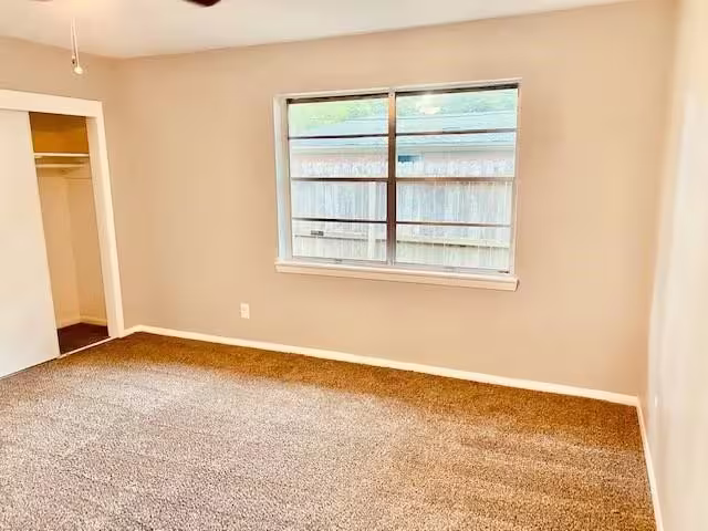 Photo 5 of 3919 Hickok Lane, Houston, TX