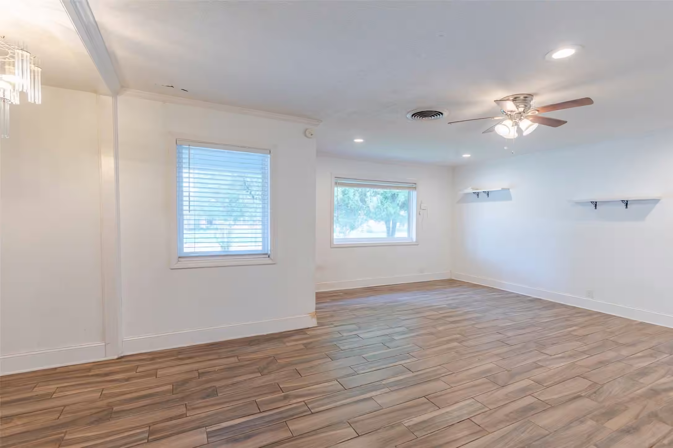 Photo 3 of 6131 Grape Street, Houston, TX