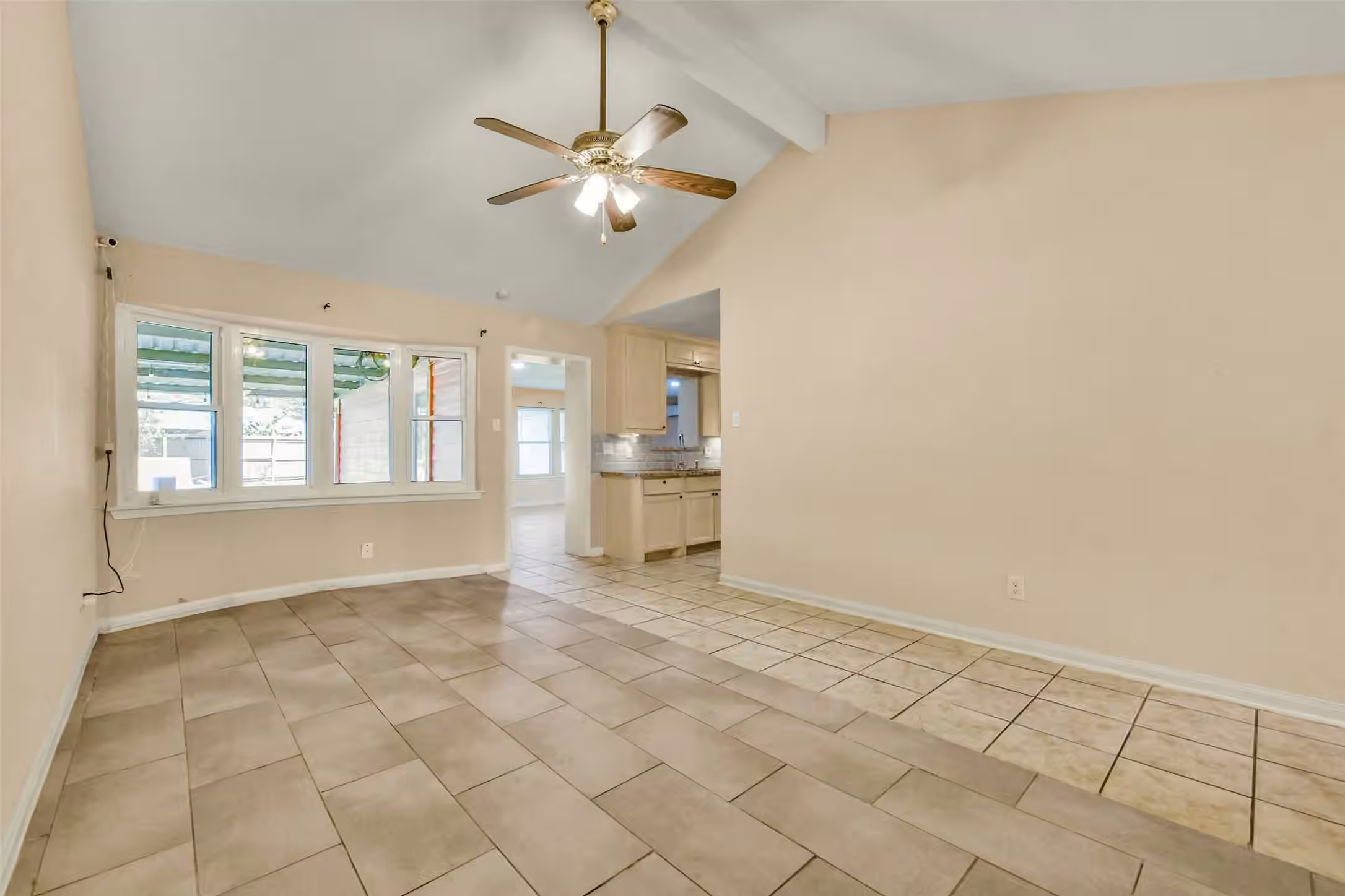 Photo 7 of 12823 Sandy Hook Drive, Houston, TX