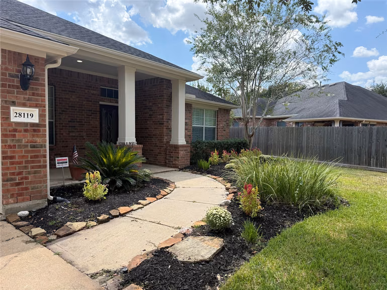 Photo 5 of 28119 Rusty Hawthorne Drive, Katy, TX