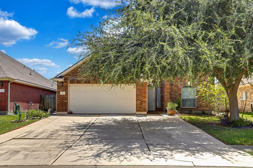 Photo 2 of 13903 Fort Nelson Drive, Houston, TX
