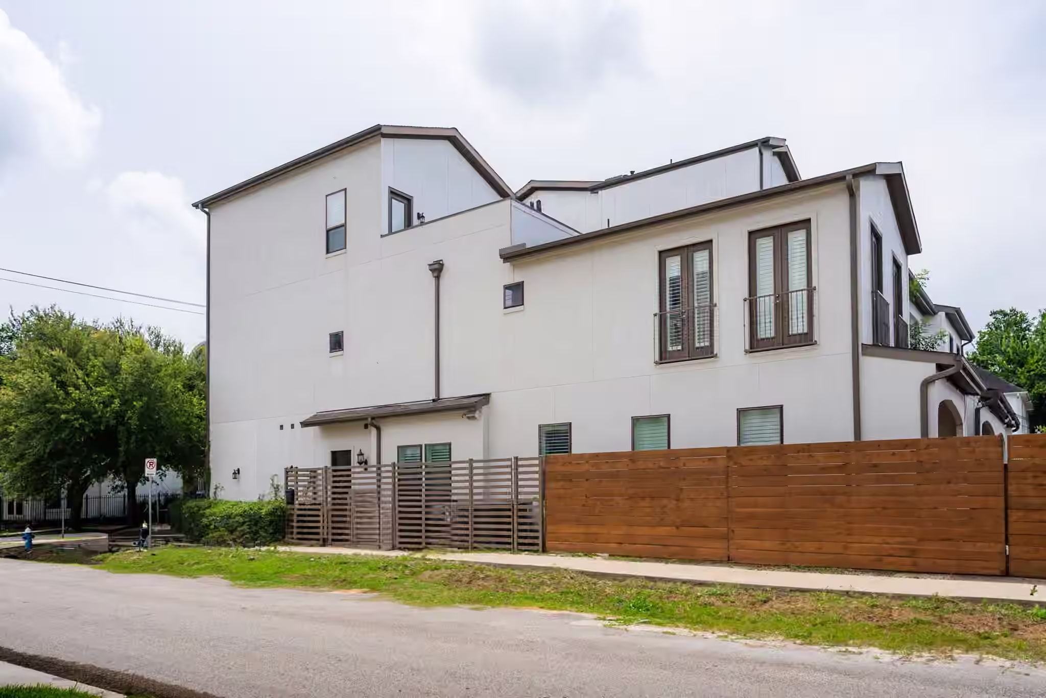 Photo of 1425 Knox Street, Houston, TX
